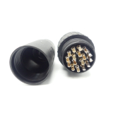 CM 733 758 Stecker 17-polig -ungebraucht-