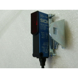 Sick WLF18-3V930 Retro-reflective photoelectric switch with 4-pole plug