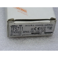 ifm efector 100 IF5711 inductive proximity switches, in original packaging