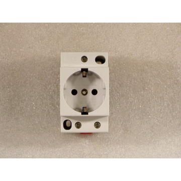 Type 572 socket for DIN rail mounting
