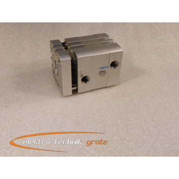 Festo Kompaktzylinder ADNGF-32-5-P-A Mat.-Nr.: 554238 Serie D108 ungebraucht