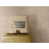 Telemecanique CA2-FN 122 relay module 220V + TYPE RC-T0 220V