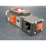 Euchner NZ2VZ-538 E L 060 Safety switch with illuminated display