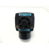Wilkerson R19-C4-FA00 pressure regulator with Festo 162838 pressure gauge 10 bar