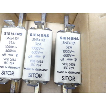 Siemens  3NE4 101  Sicherungs-einsatz 32A  VPE 3 Stck. > ungebraucht! <