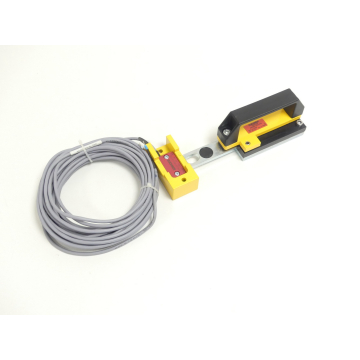 Euchner CES-A bolt Id.Nr. 076487 + CES-A-LNA-071846 Cable length 10 mtr.